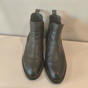 fabianelli  black leather ankle boots made in Italy  size 7